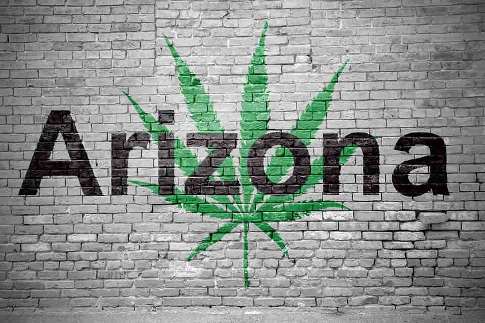 Prokurator generalny stanu Arizona twierdzi, że WSZYSTKIE produkty THC muszą być sprzedawane w aptekach. - MEDCAN24
