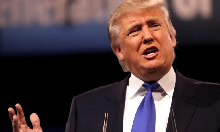Trump podpisuje ustawę o kryminalizacji fentanylu, która może również otworzyć badania nad marihuaną, psychodelikami i innymi narkotykami z wykazu I.